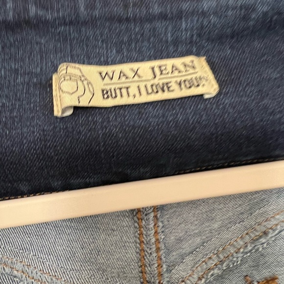 Jeans - Picture 3 of 3